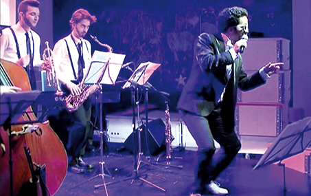 A CROONER’S NIGHT