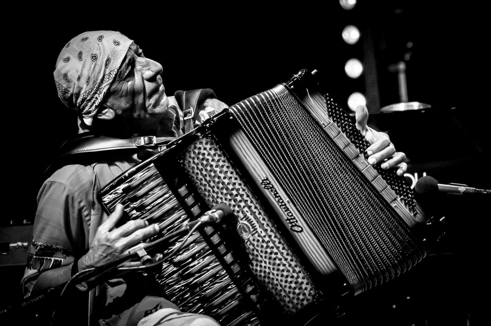 VALLE CHRISTI JAZZ • • • • • • • • SaliSolo